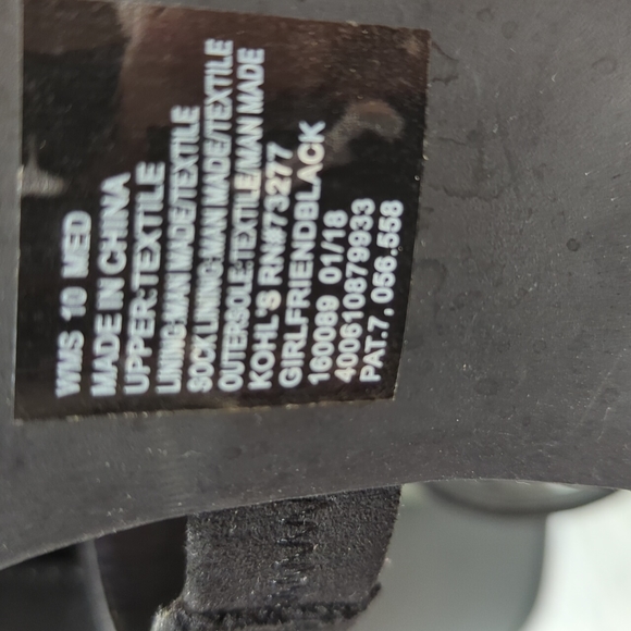 Lauren Conrad Girlfriend Faux Suede Heels - Picture 7 of 7